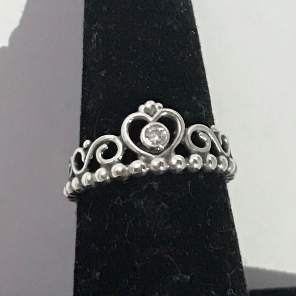 Pandora Princess Tiara Ring - Picture 1 of 4